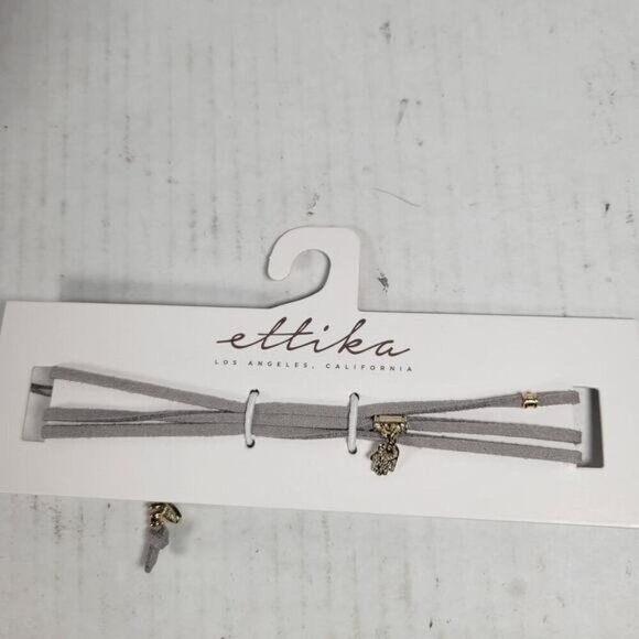 NWT Ettika Faux Gray Leather Gold Plated Adjustable Choker Necklace Hand Charm - Picture 1 of 2